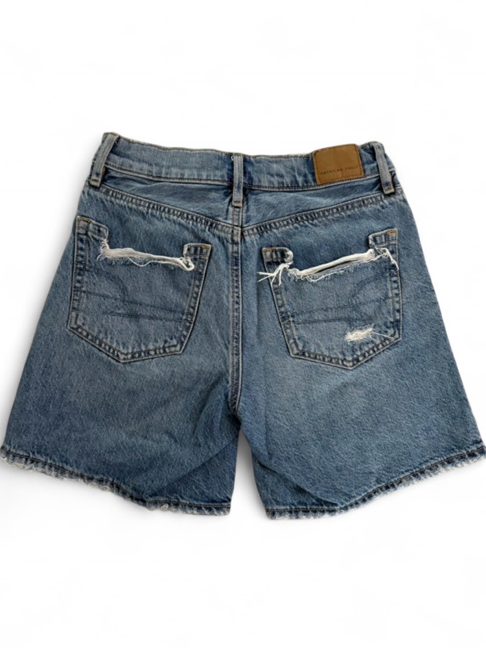 American Eagle 90’s Boyfriend Denim Shorts - Picture 2 of 4
